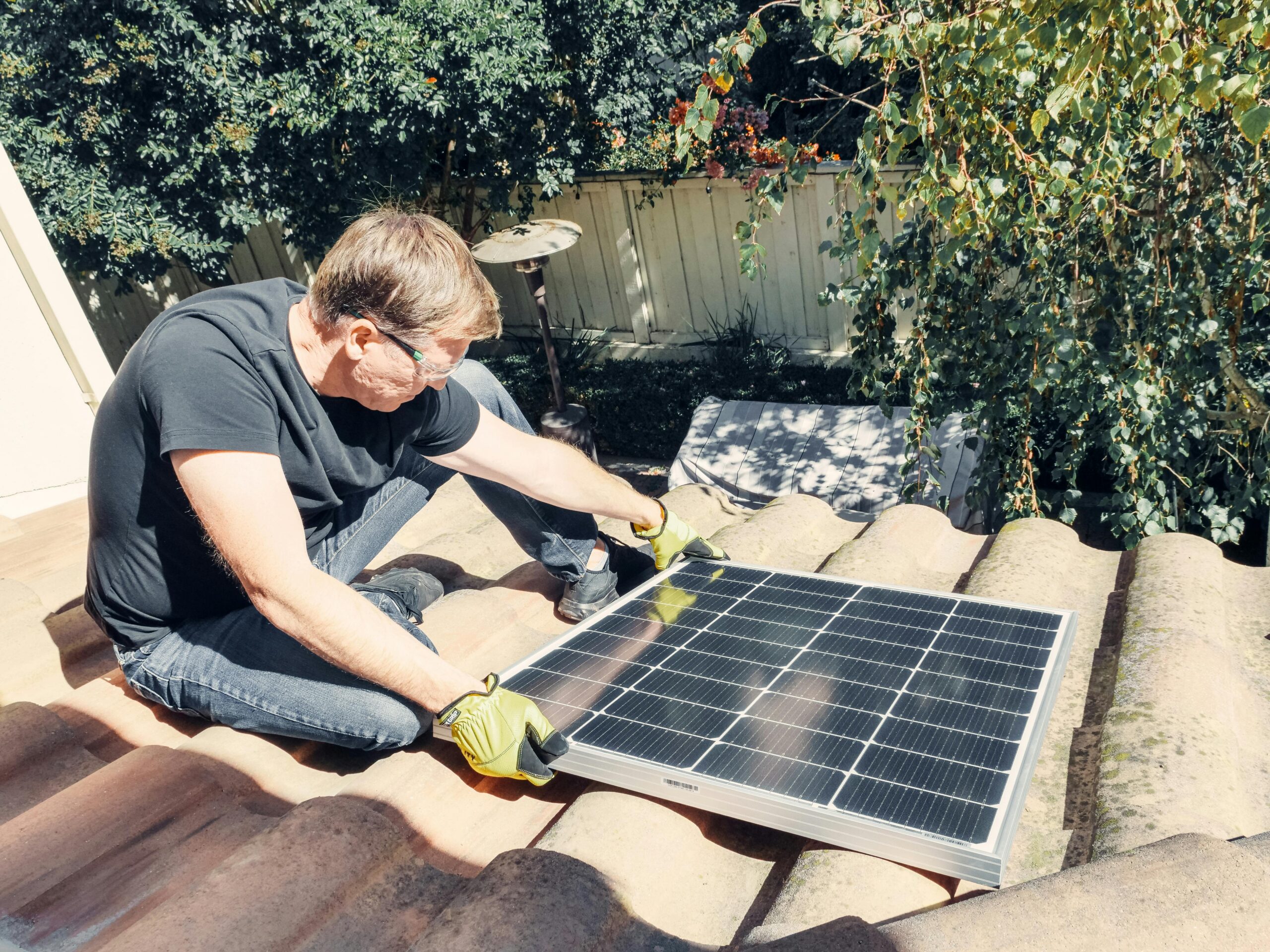 Best mlg solar Service
